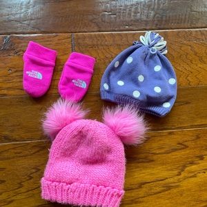 North face infant gloves with two winter hats